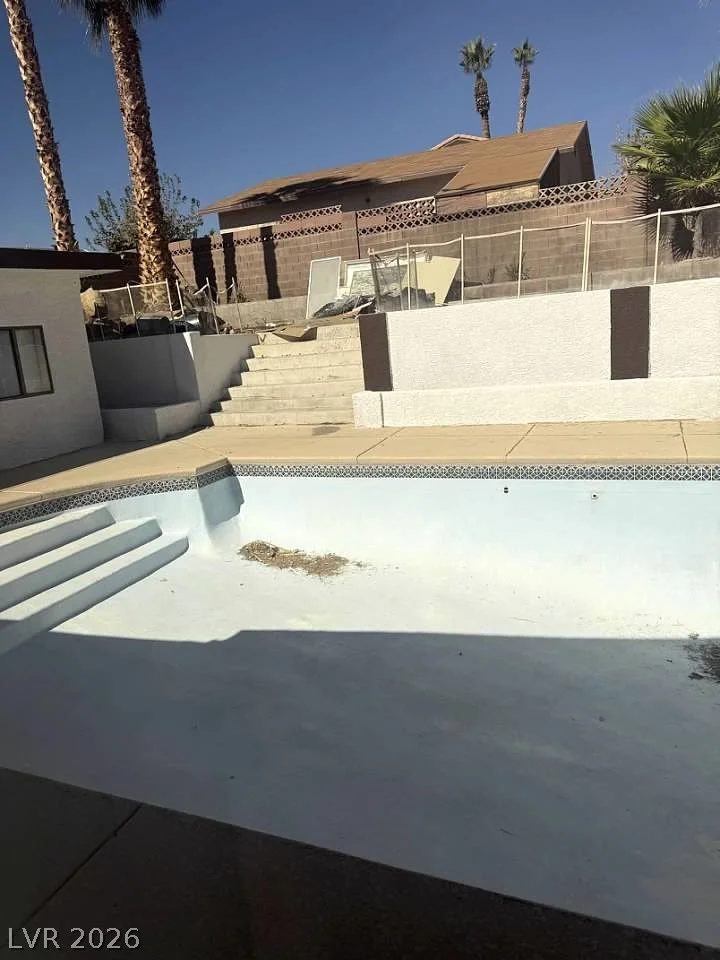 3480 Hacienda, Las Vegas, NV 89120