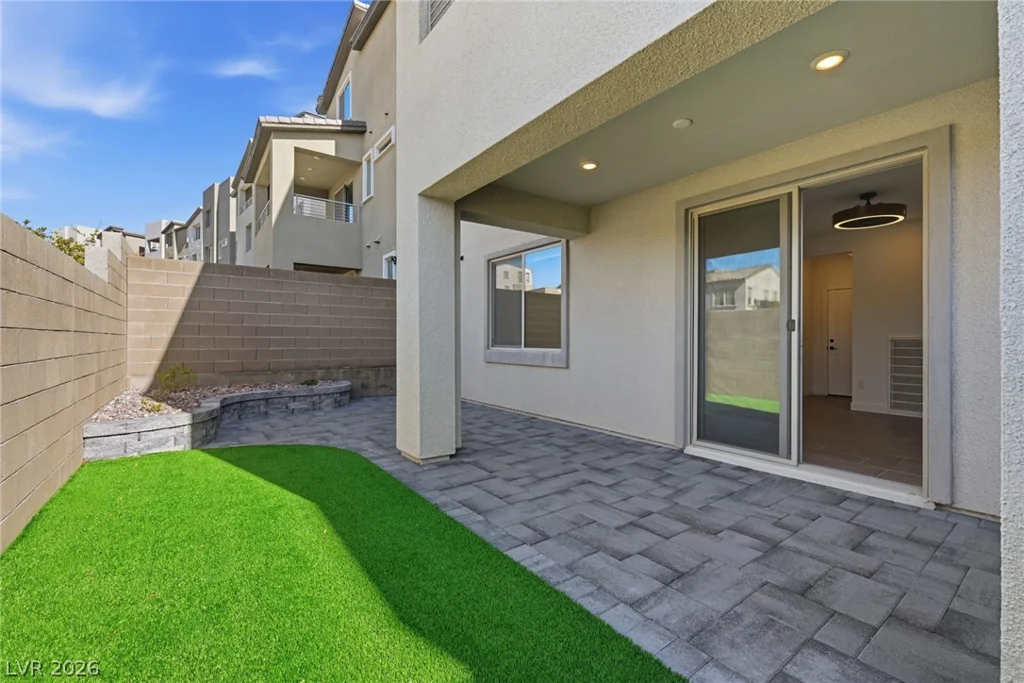 11635 Gentle Birdsong, Las Vegas, NV 89138