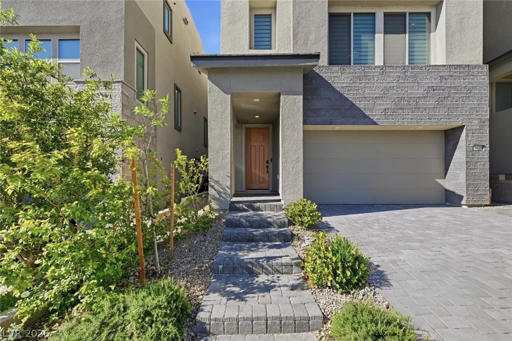 11635 Gentle Birdsong, Las Vegas, NV 89138