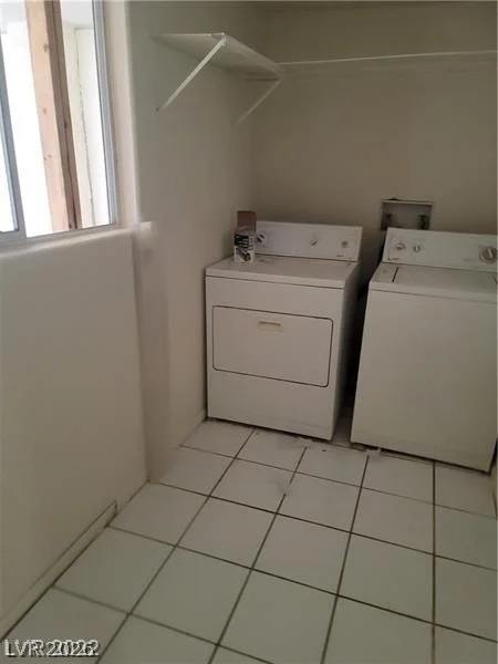 1413 Bryn Mawr, Las Vegas, NV 89102