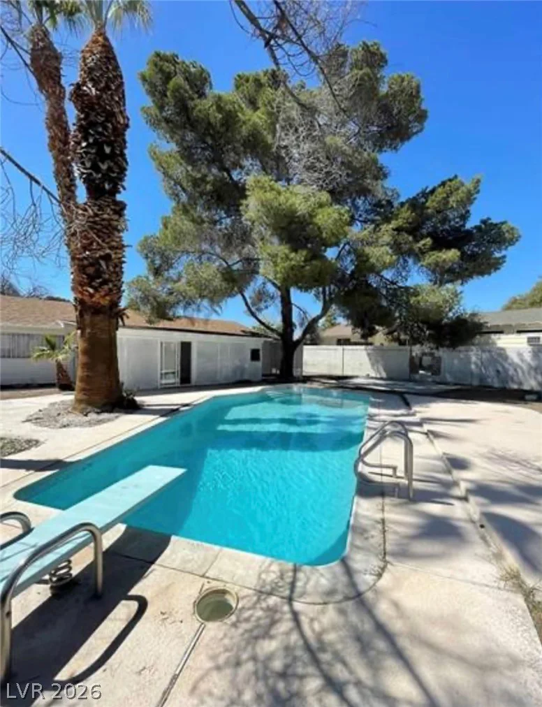 4560 Rancho Hills, Las Vegas, NV 89119