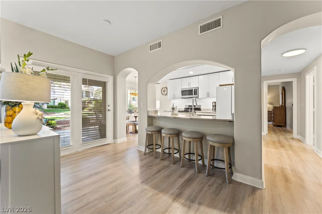 7640 Rolling View, Las Vegas, NV 89149