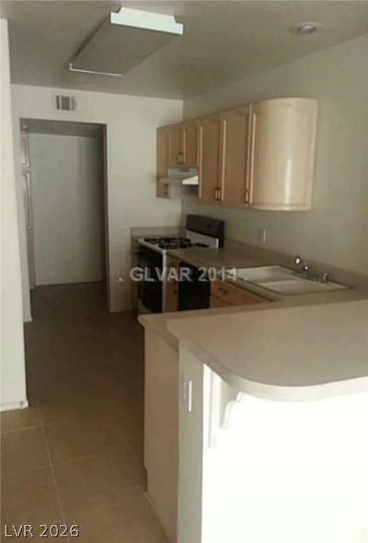 8453 VAST HORIZON, Las Vegas, NV 89129