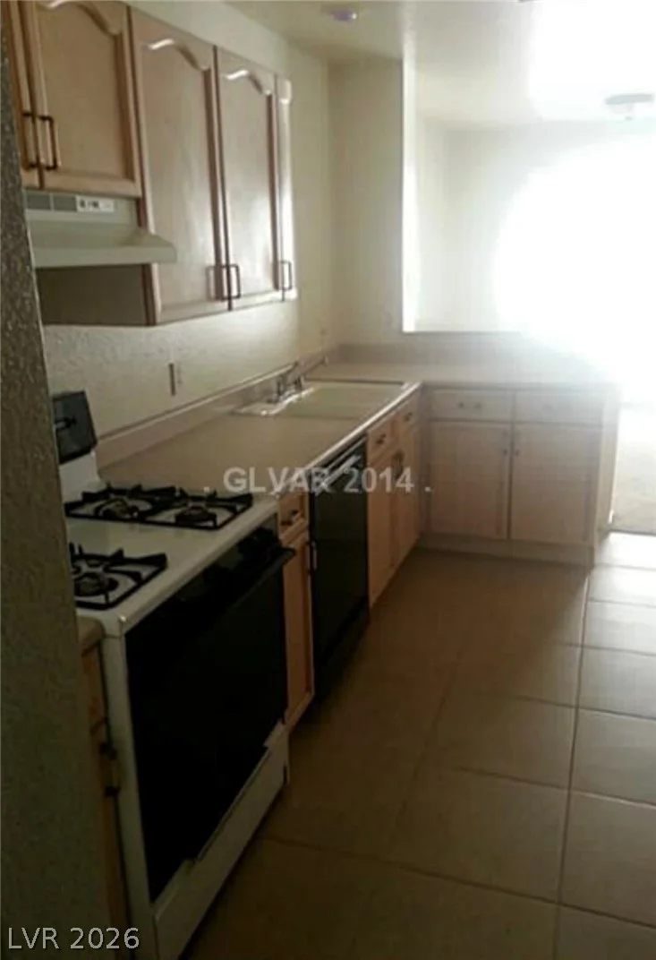 8453 VAST HORIZON, Las Vegas, NV 89129