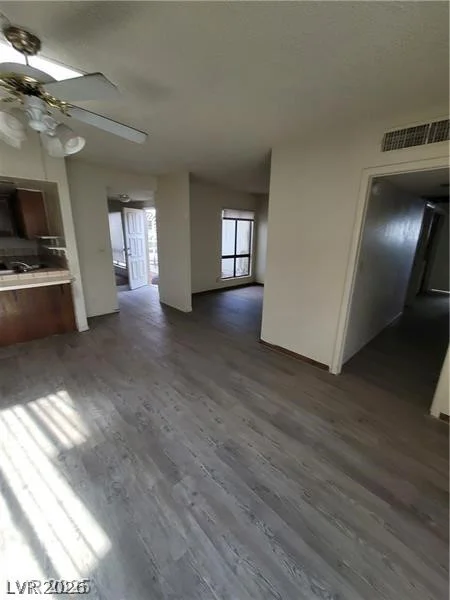 5709 Goldmount, Las Vegas, NV 89107