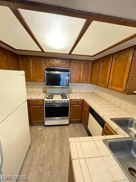 5709 Goldmount, Las Vegas, NV 89107