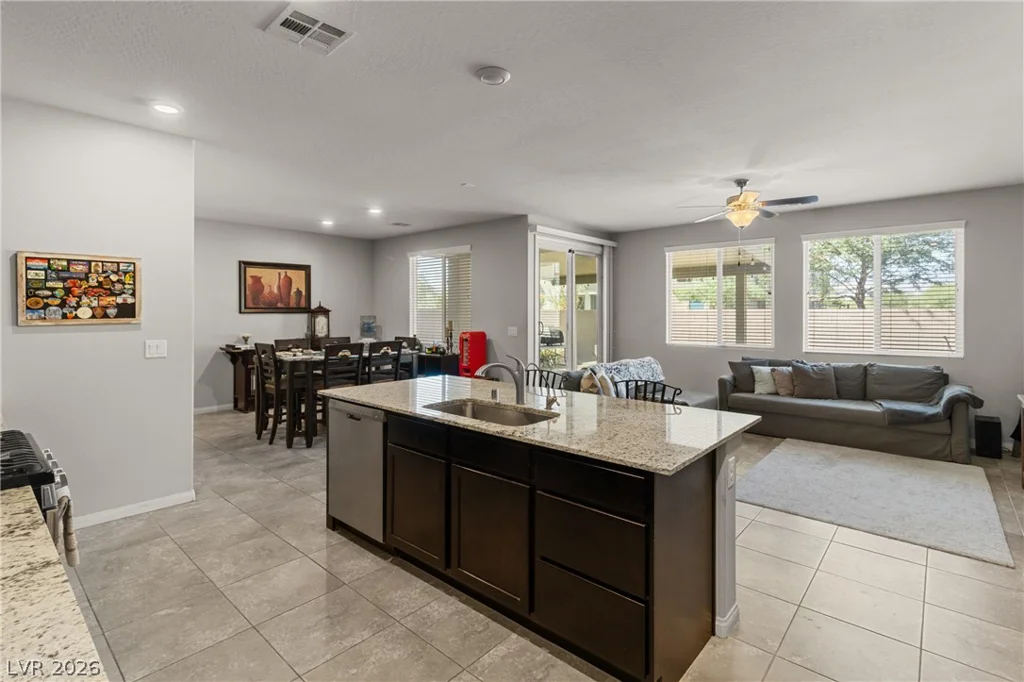 7215 Dazzle Point, North Las Vegas, NV 89084