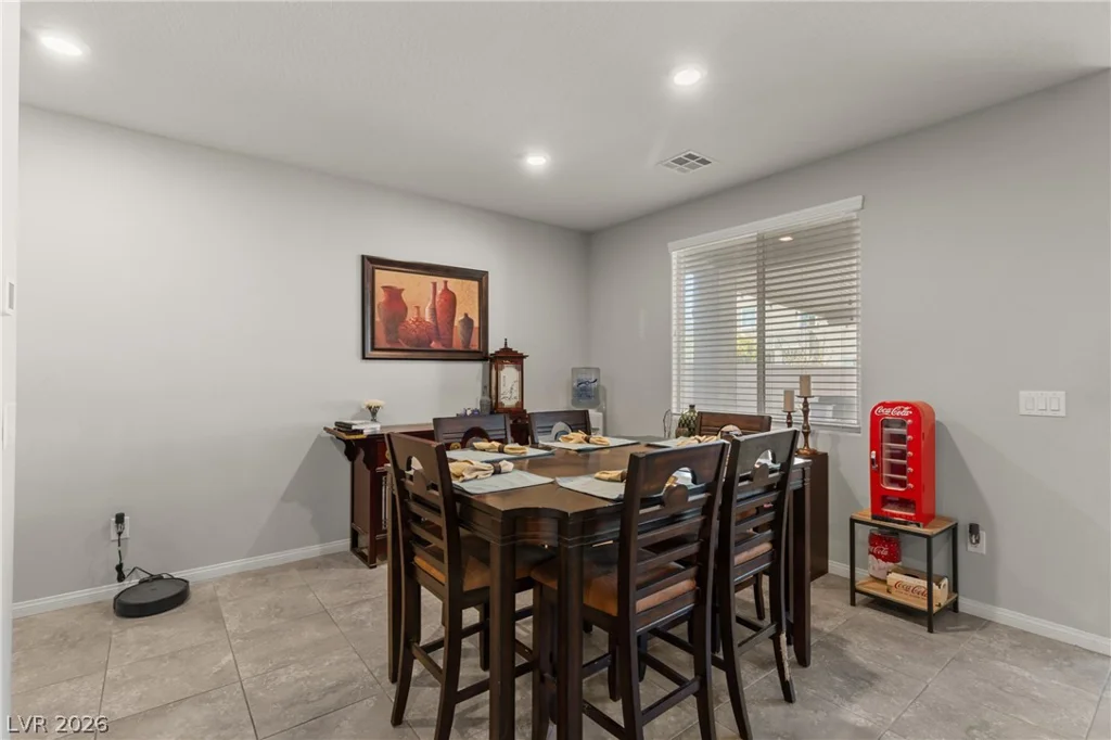 7215 Dazzle Point, North Las Vegas, NV 89084