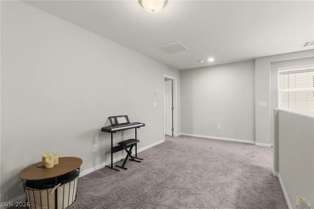 7215 Dazzle Point, North Las Vegas, NV 89084