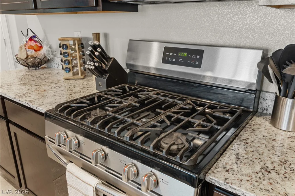 7215 Dazzle Point, North Las Vegas, NV 89084