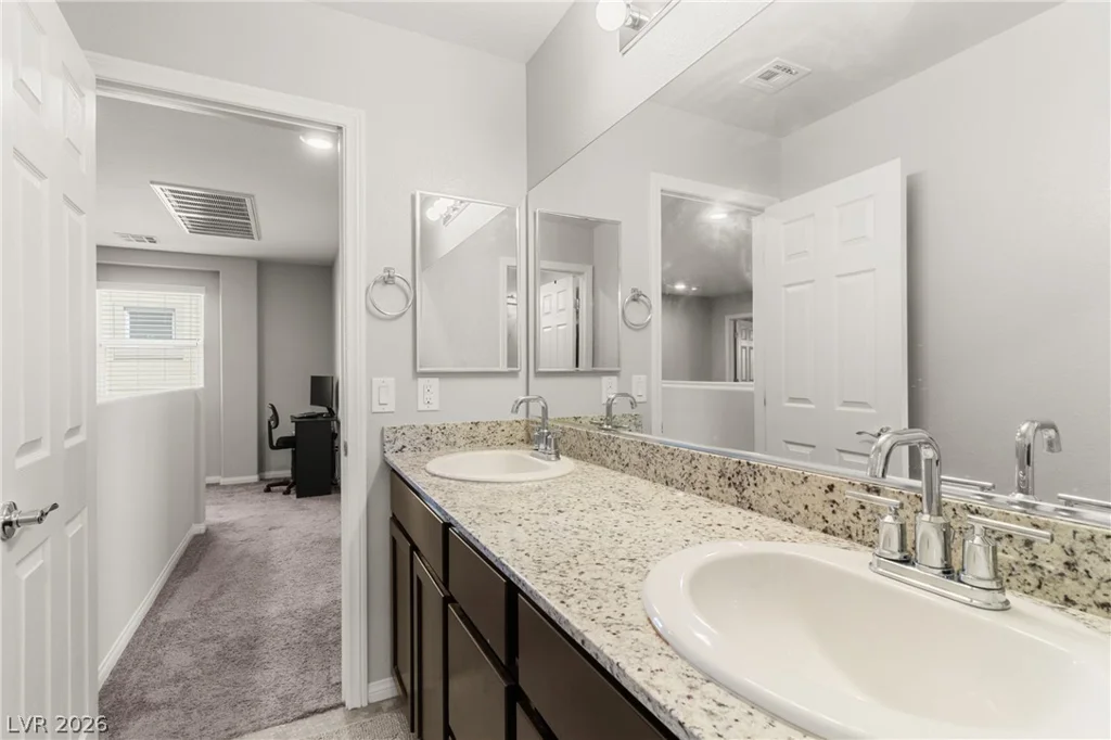 7215 Dazzle Point, North Las Vegas, NV 89084