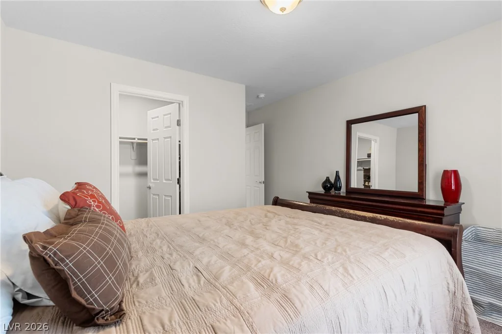 7215 Dazzle Point, North Las Vegas, NV 89084