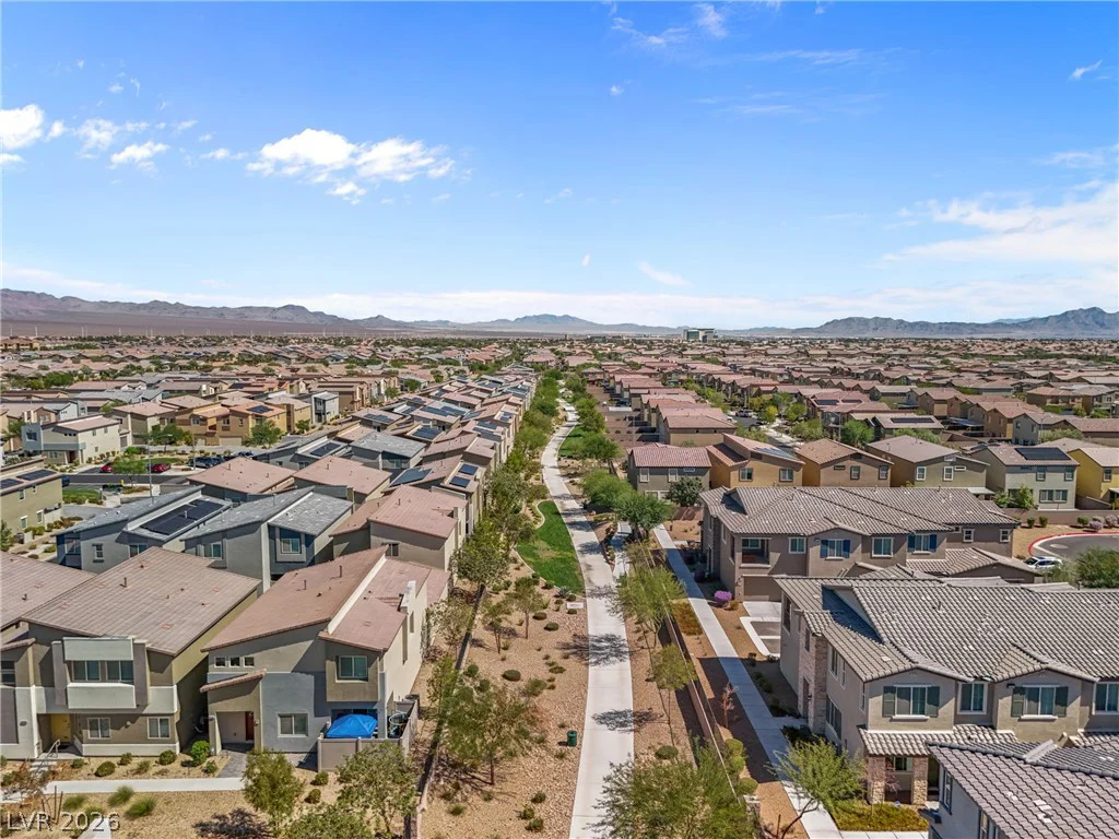 7215 Dazzle Point, North Las Vegas, NV 89084