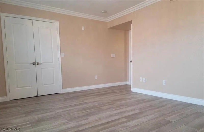 8101 Flamingo, Las Vegas, NV 89147