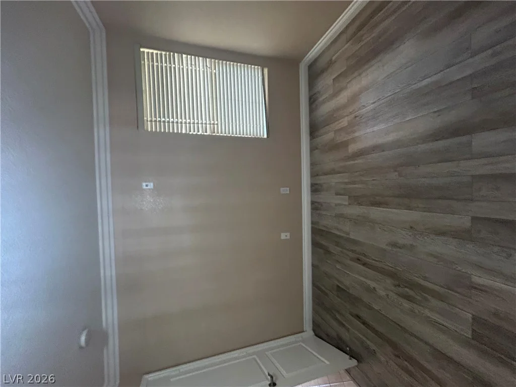 8101 Flamingo, Las Vegas, NV 89147