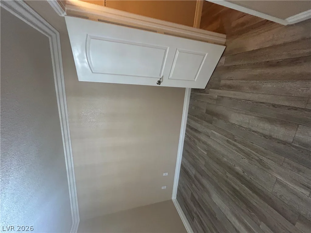 8101 Flamingo, Las Vegas, NV 89147