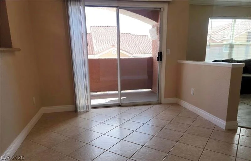 8101 Flamingo, Las Vegas, NV 89147