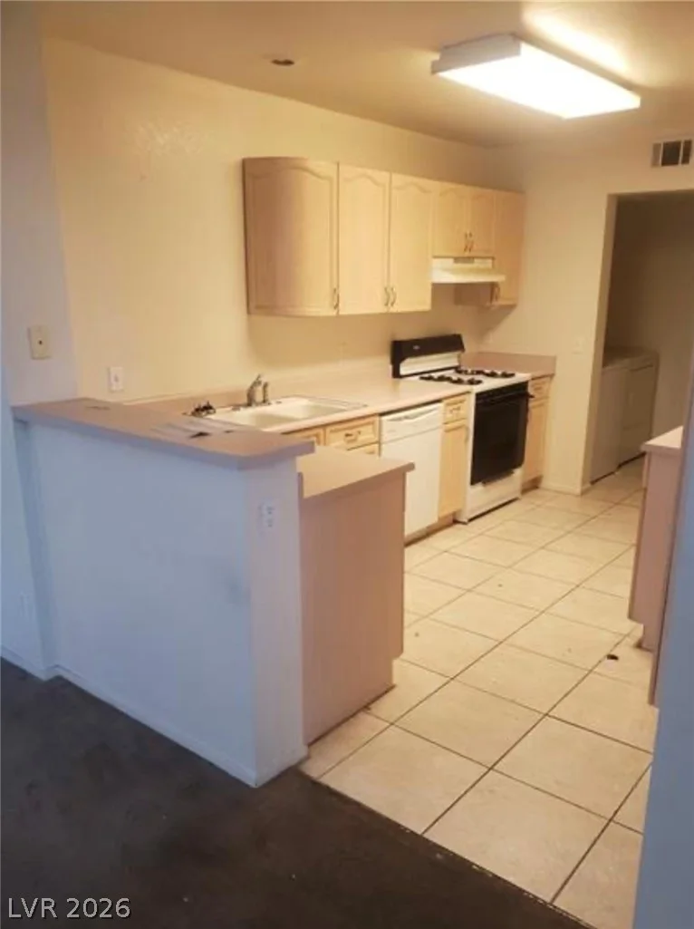 7709 Bauble, Las Vegas, NV 89128