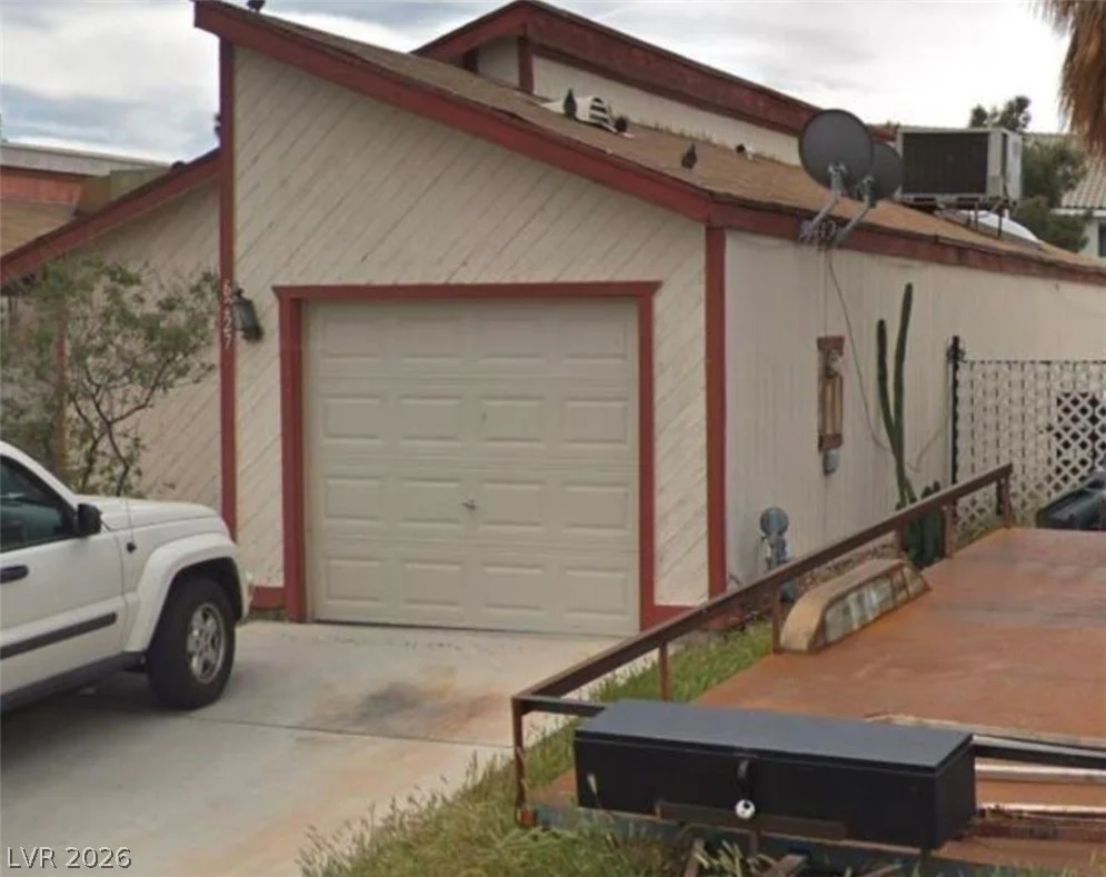 6227 Don Gaspar, Las Vegas, NV 89108