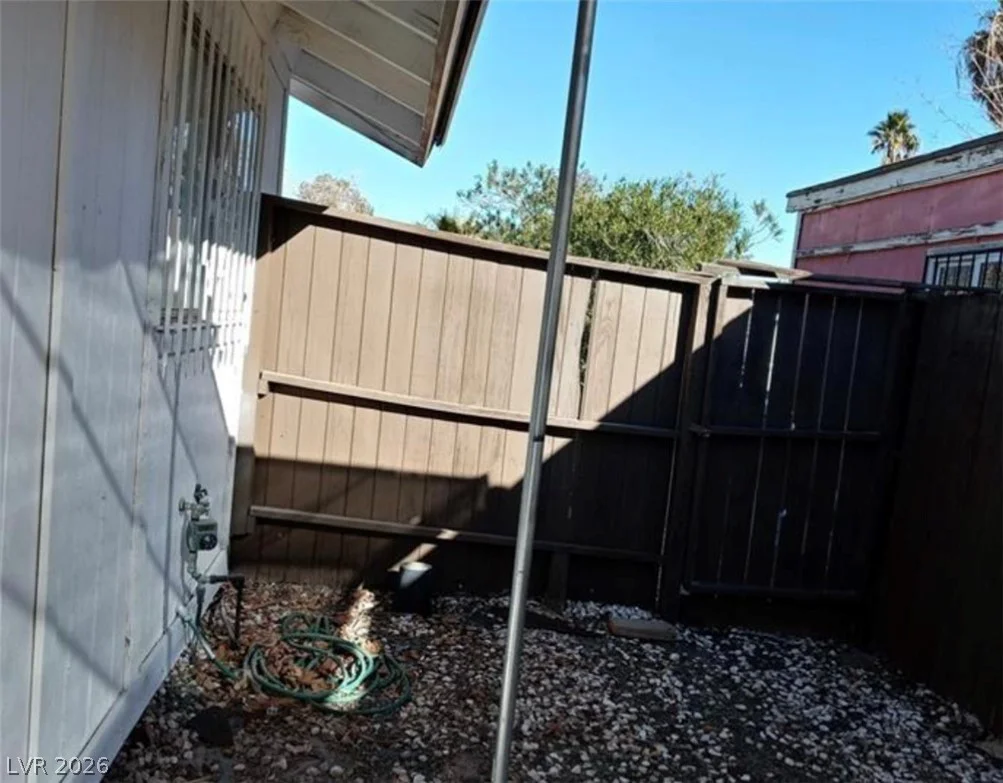 6227 Don Gaspar, Las Vegas, NV 89108