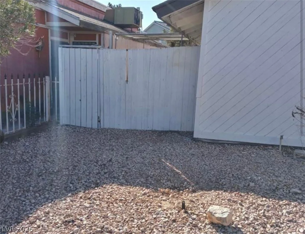 6227 Don Gaspar, Las Vegas, NV 89108