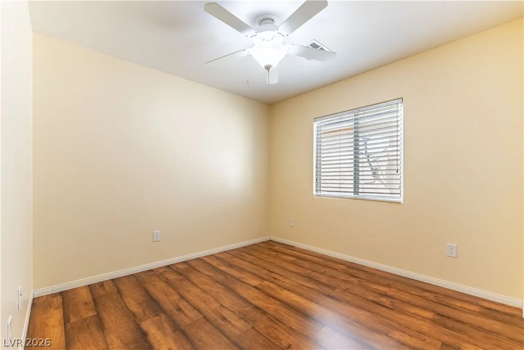 7741 Donner Peak, Las Vegas, NV 89166