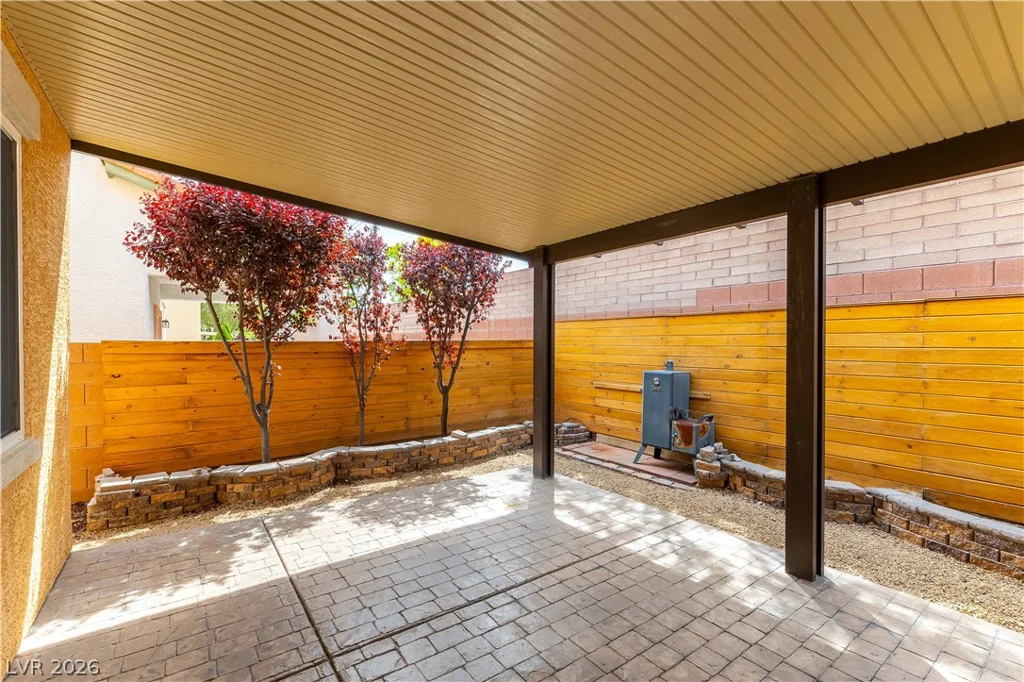 7741 Donner Peak, Las Vegas, NV 89166