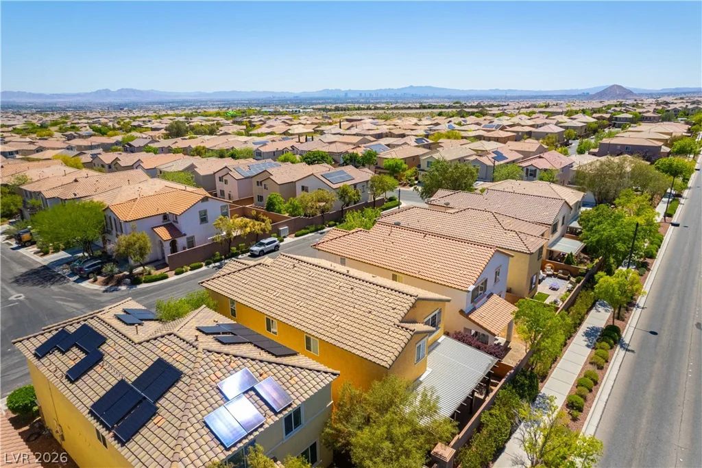 7741 Donner Peak, Las Vegas, NV 89166