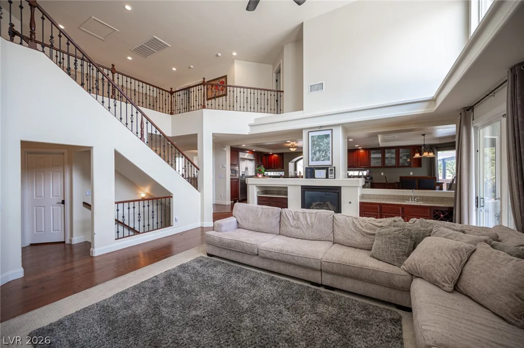 11132 Pentland Downs, Las Vegas, NV 89141