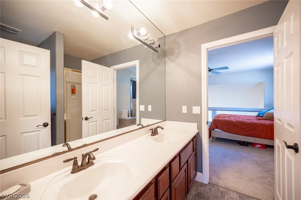 11132 Pentland Downs, Las Vegas, NV 89141