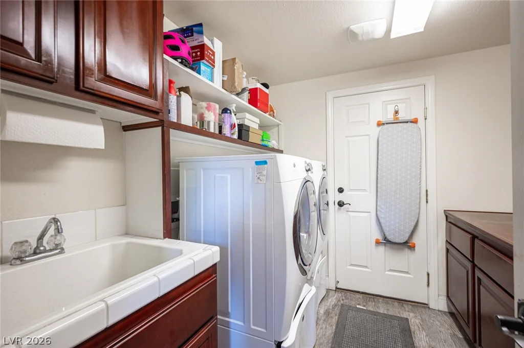 11132 Pentland Downs, Las Vegas, NV 89141