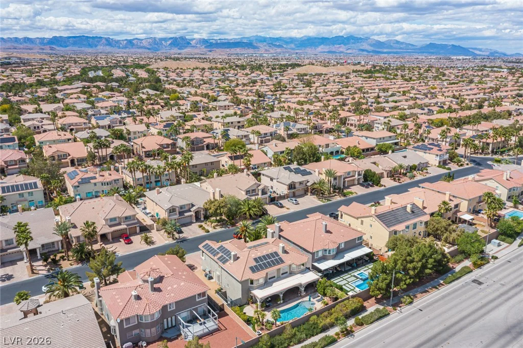 11132 Pentland Downs, Las Vegas, NV 89141