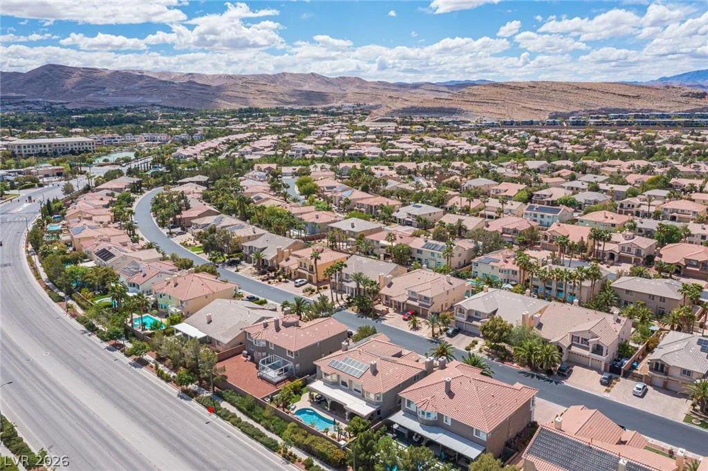 11132 Pentland Downs, Las Vegas, NV 89141