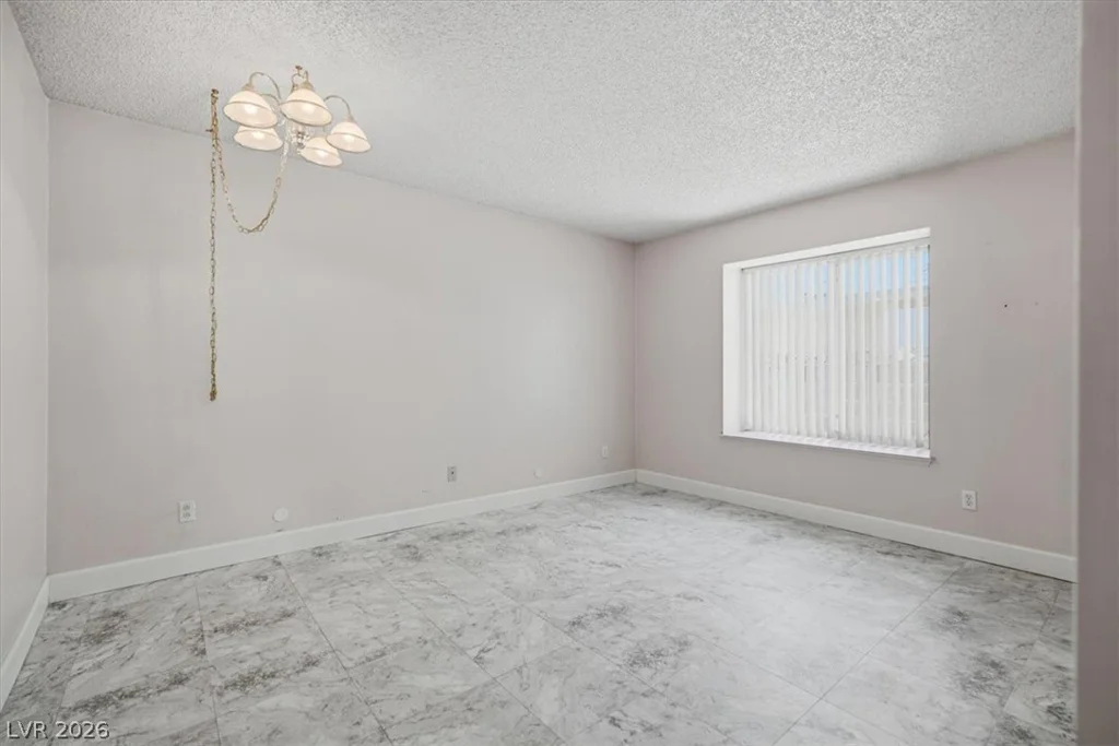 4136 Tully, Las Vegas, NV 89110