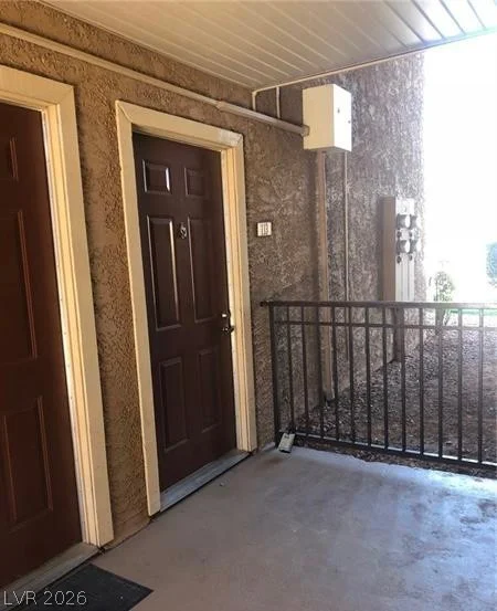 5081 River Glen, Las Vegas, NV 89103