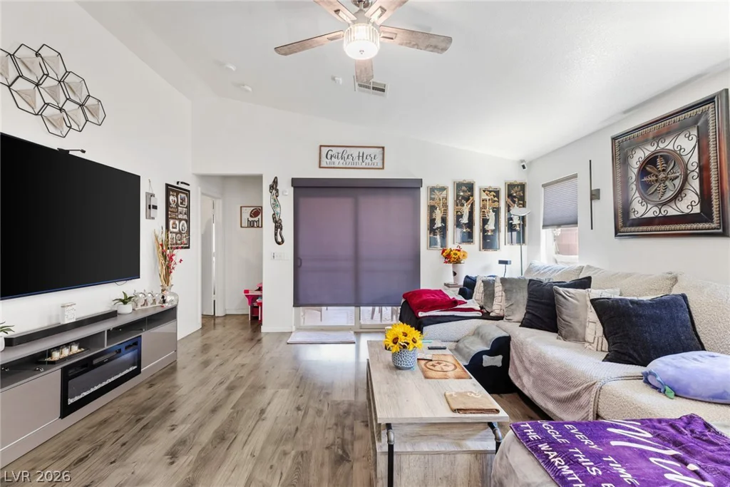 5682 Mahogany Run, Las Vegas, NV 89122