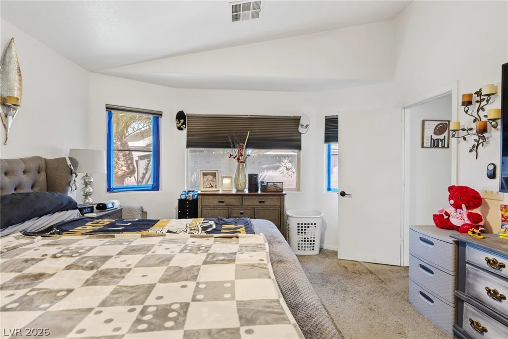5682 Mahogany Run, Las Vegas, NV 89122