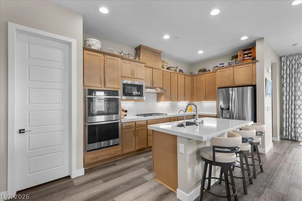 70 Nine Mile Creek, Las Vegas, NV 89138