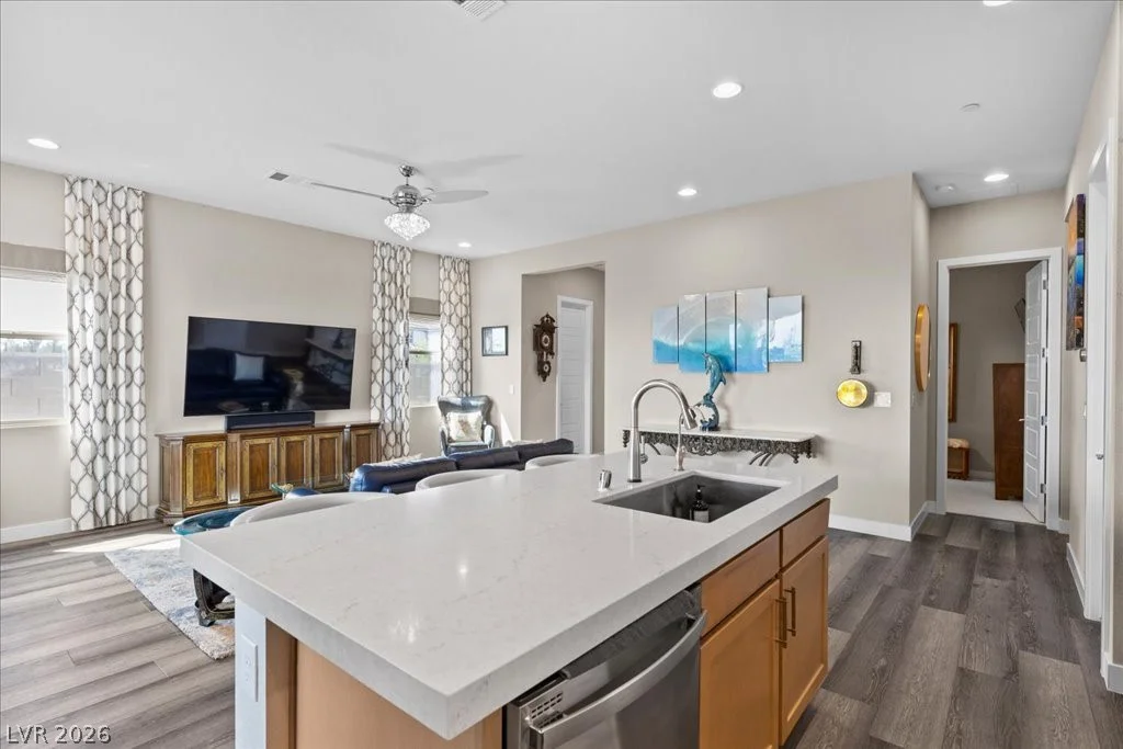 70 Nine Mile Creek, Las Vegas, NV 89138