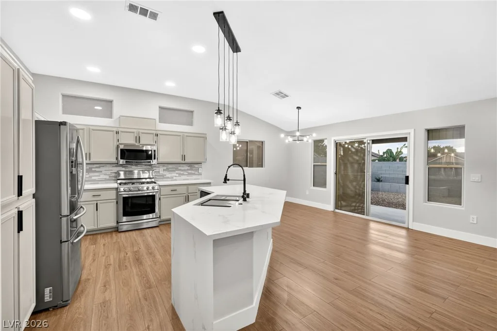 1120 Devon Downs, Henderson, NV 89015