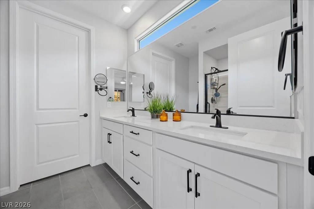 49 Stone Bluff, Henderson, NV 89011