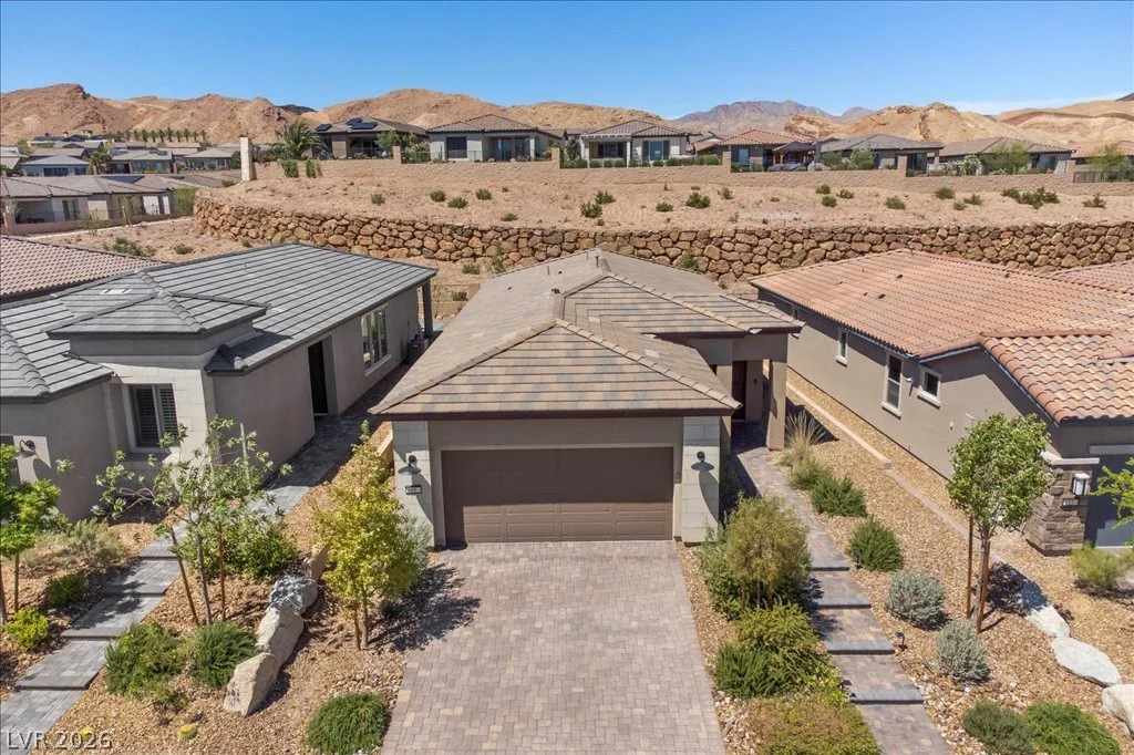 49 Stone Bluff, Henderson, NV 89011