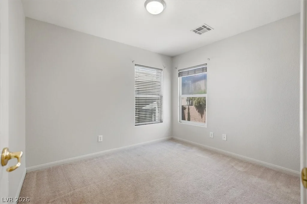 537 Lacabana Beach, Las Vegas, NV 89138