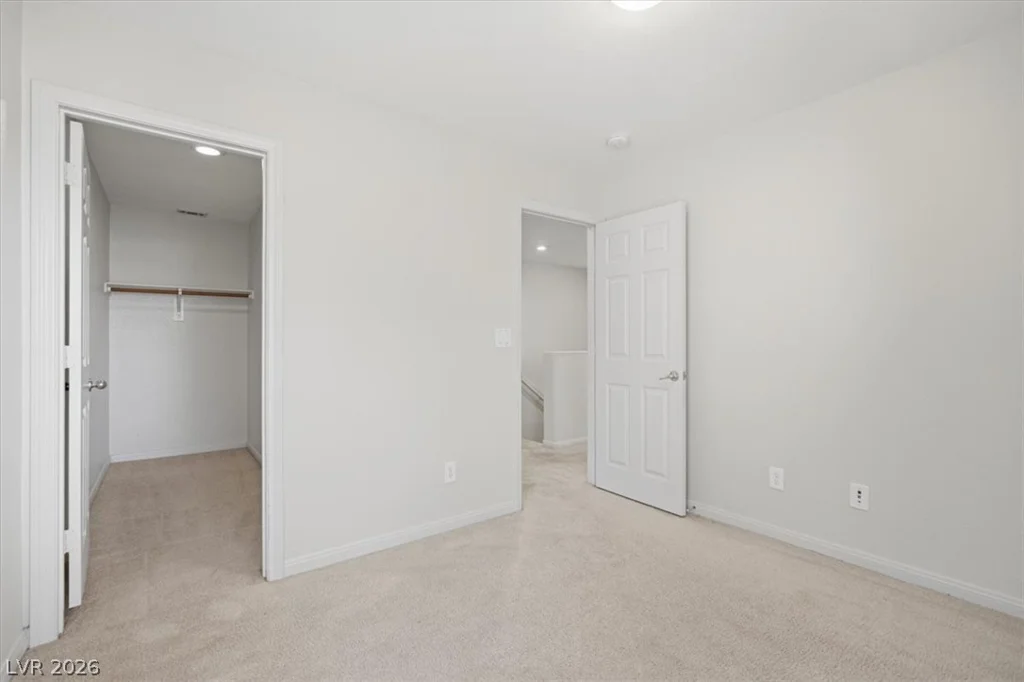 537 Lacabana Beach, Las Vegas, NV 89138