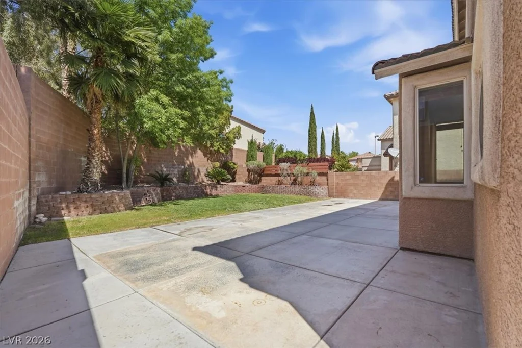 537 Lacabana Beach, Las Vegas, NV 89138