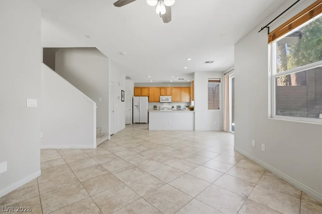 537 Lacabana Beach, Las Vegas, NV 89138