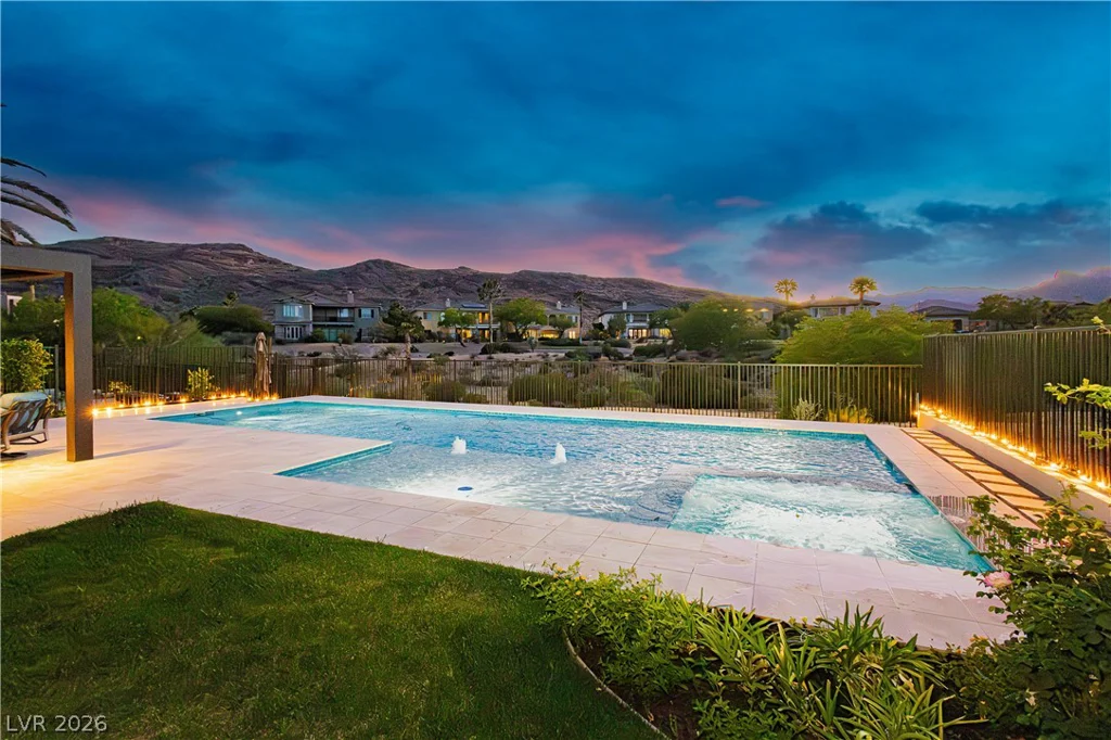 2167 Orchard Mist, Las Vegas, NV 89135