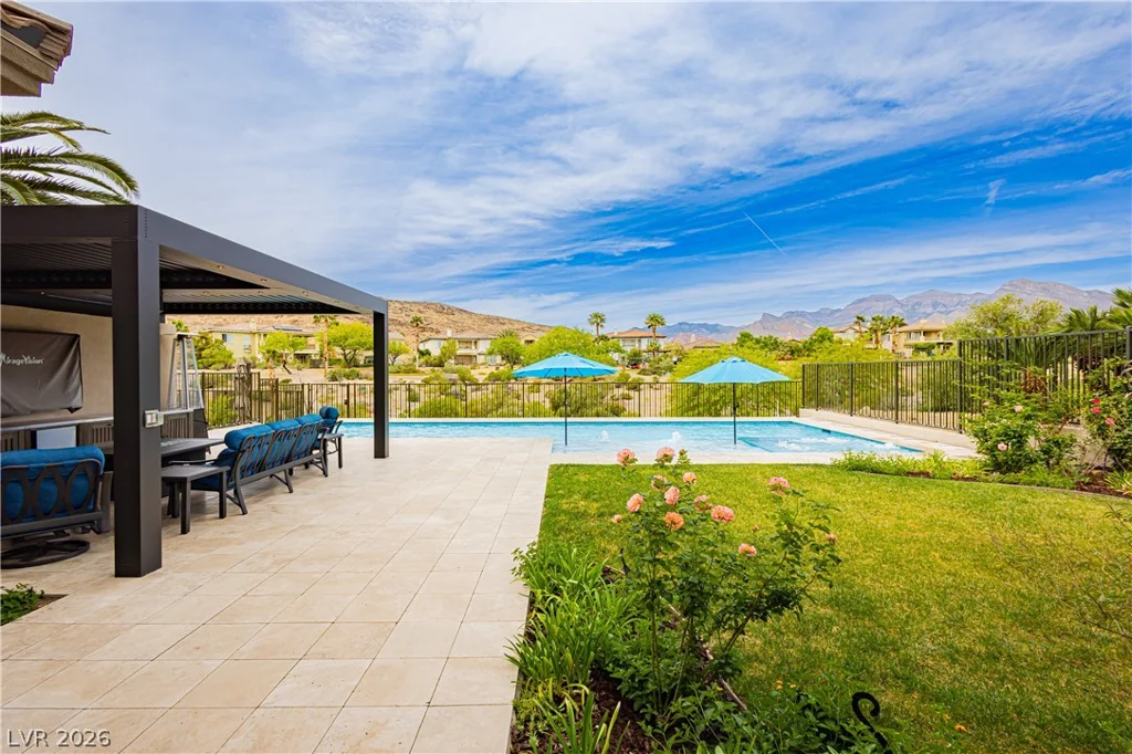 2167 Orchard Mist, Las Vegas, NV 89135