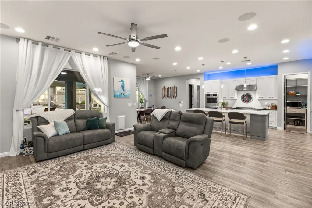 5865 Alice Landing, Las Vegas, NV 89149
