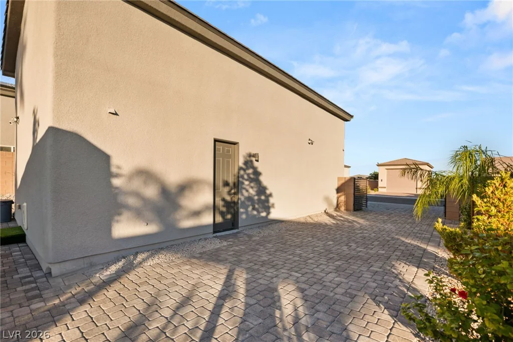 5865 Alice Landing, Las Vegas, NV 89149